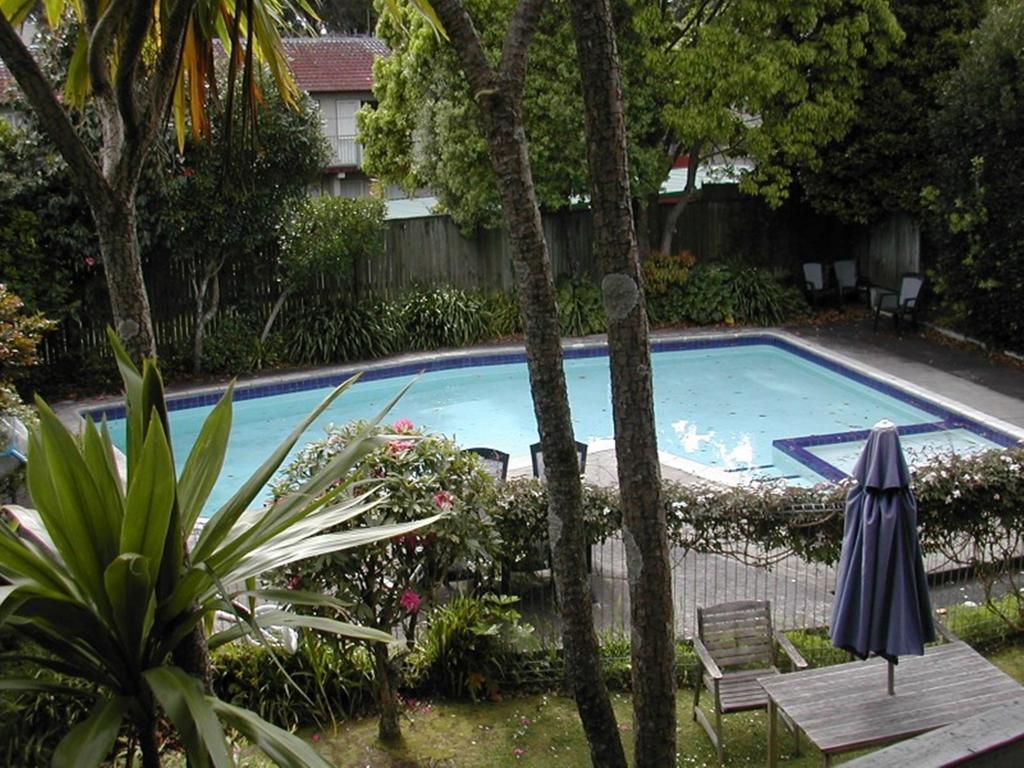 Mt Albert Motor Inn Auckland Bagian luar foto