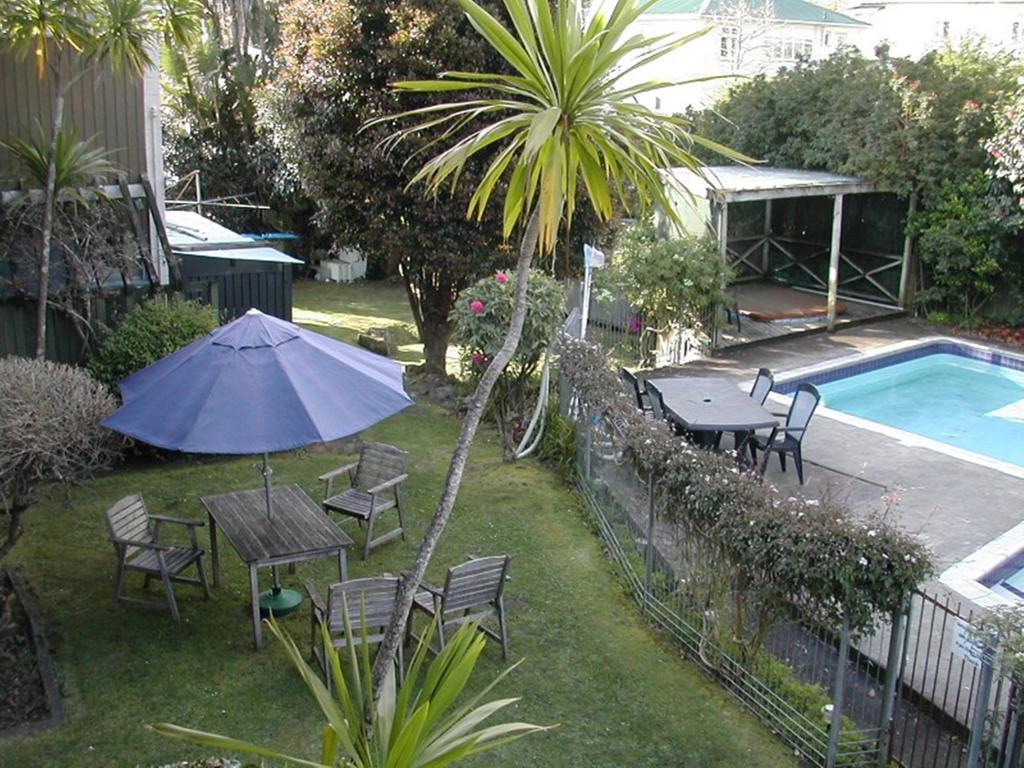 Mt Albert Motor Inn Auckland Bagian luar foto